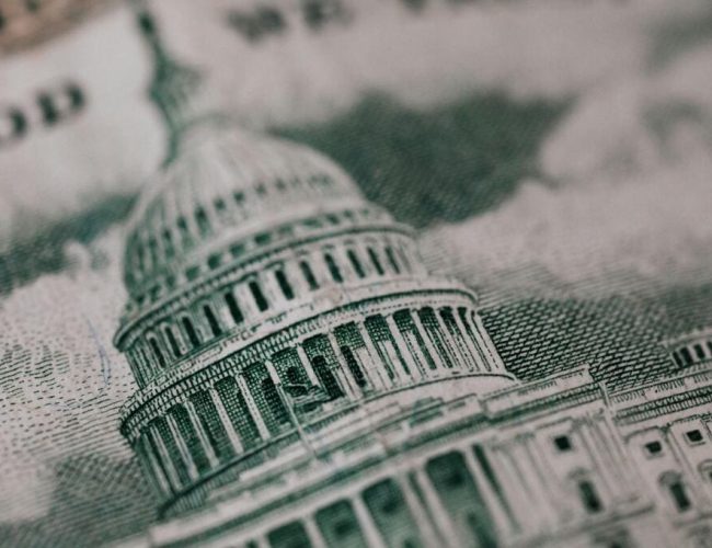 Guide to Panama bank accounts for investors from Canada